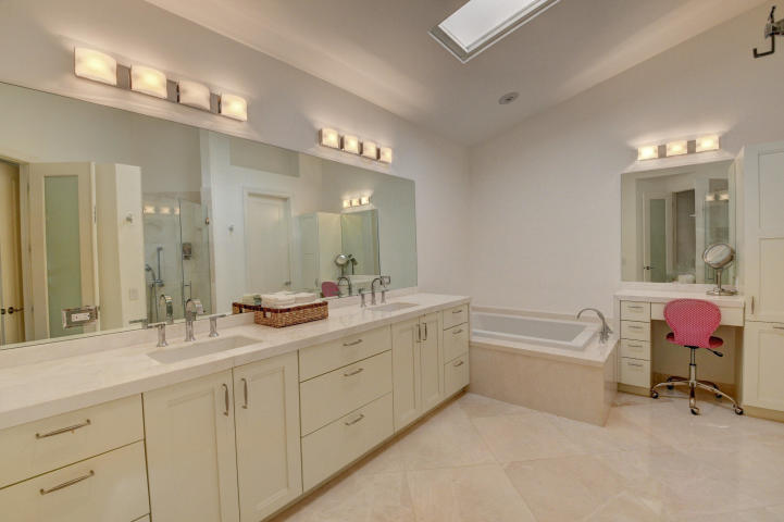 2563 Northwest 63rd Street Boca Raton, FL 33496 - Photo 30 of 56 20200313223730657296000000-o