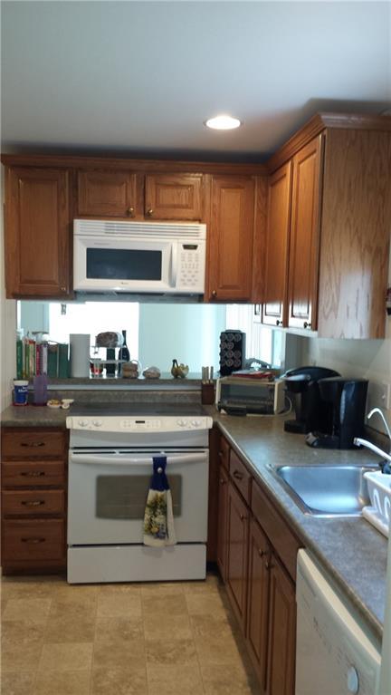 11 Smithwheel Road, Unit 3 Old Orchard Beach, ME 04064 - Photo 6 of 18 Photo