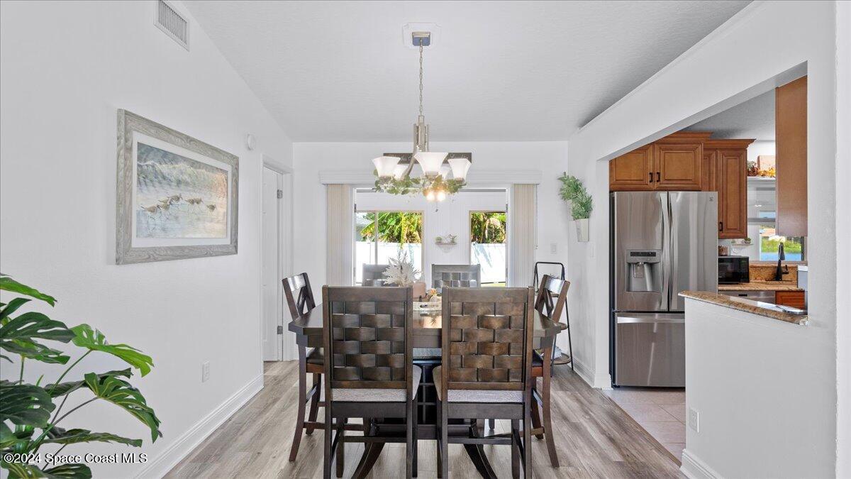 2800 Raintree Lake Circle Merritt Island, FL 32953 - Photo 20 of 52 14-Dining Area