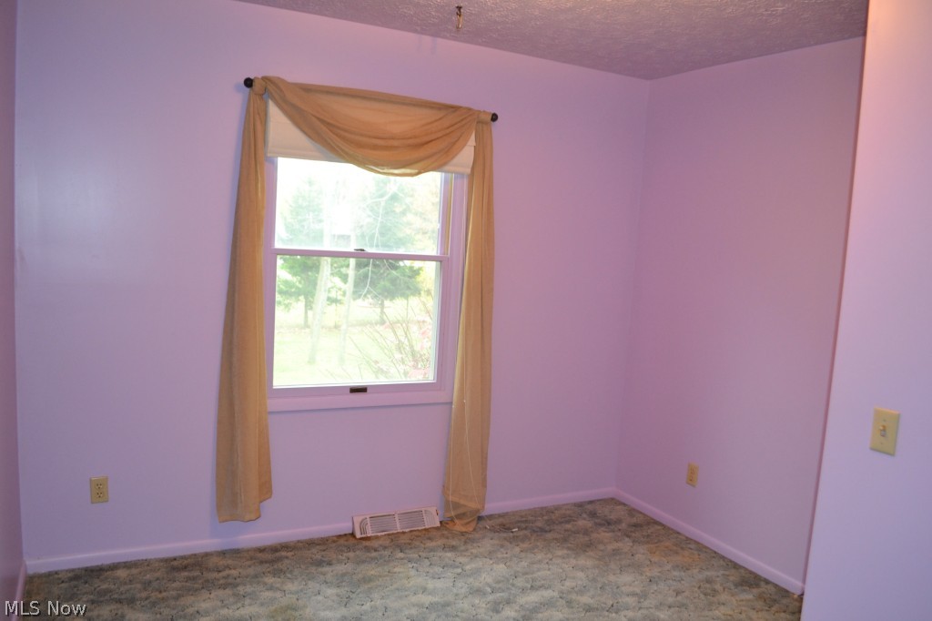 5054 Johnnycake Ridge Northeast Canton, OH 44705 - Photo 18 of 22 Gallery Image 18