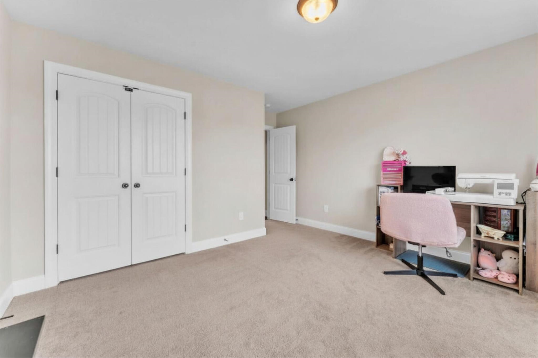 346 North Green River Road Gaffney, SC 29341 - Photo 13 of 18 Bedroom