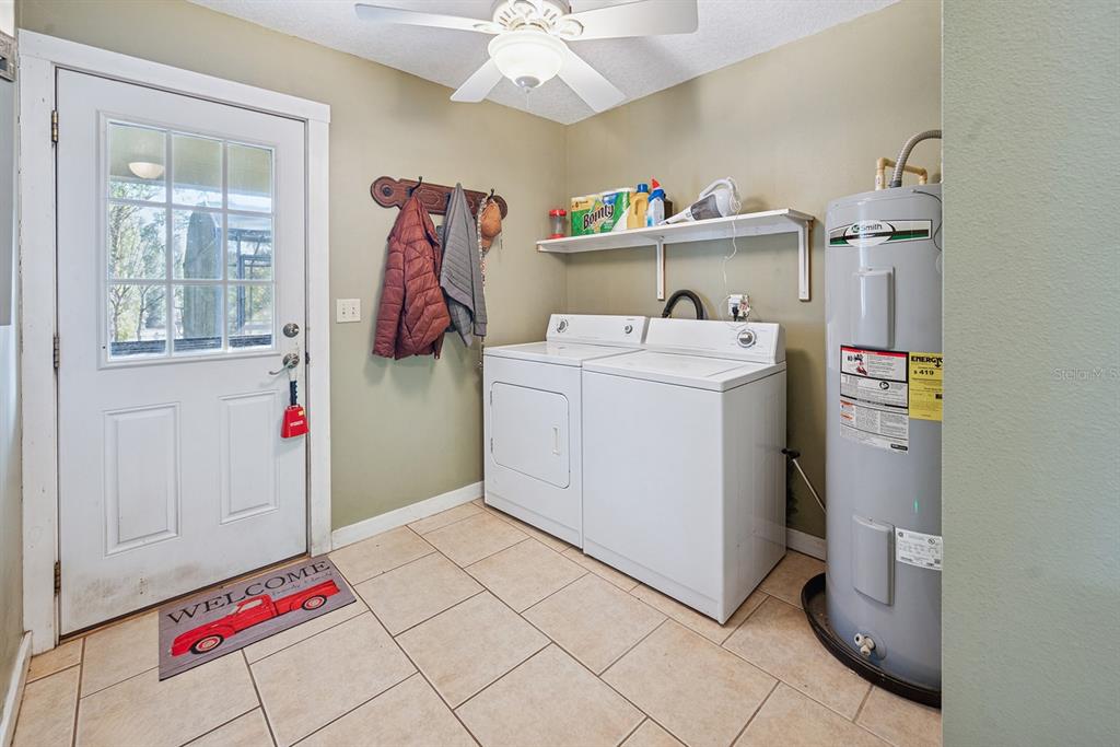 6247 Northwest 35th Street Bell, FL 32619 - Photo 19 of 50