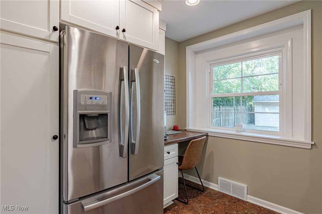 2383 Saybrook Road Cleveland, OH 44118 - Photo 14 of 32