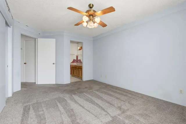 $299,999 | 3662 West Harvard Avenue, Fresno, CA 93722