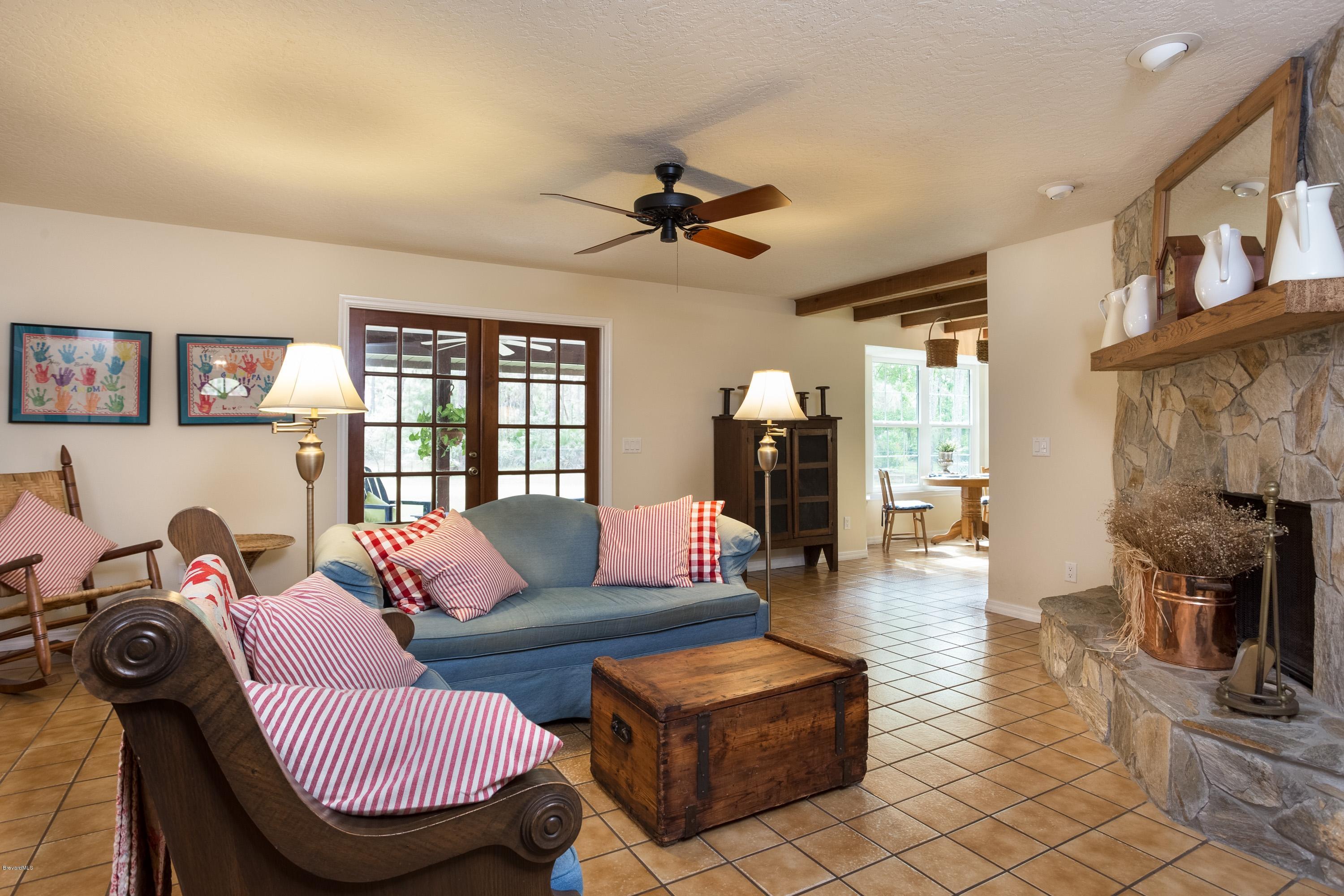 1687 Henley Road Northwest Palm Bay, FL 32907 - Photo 11 of 29 09-1687 Henley Rd NW
