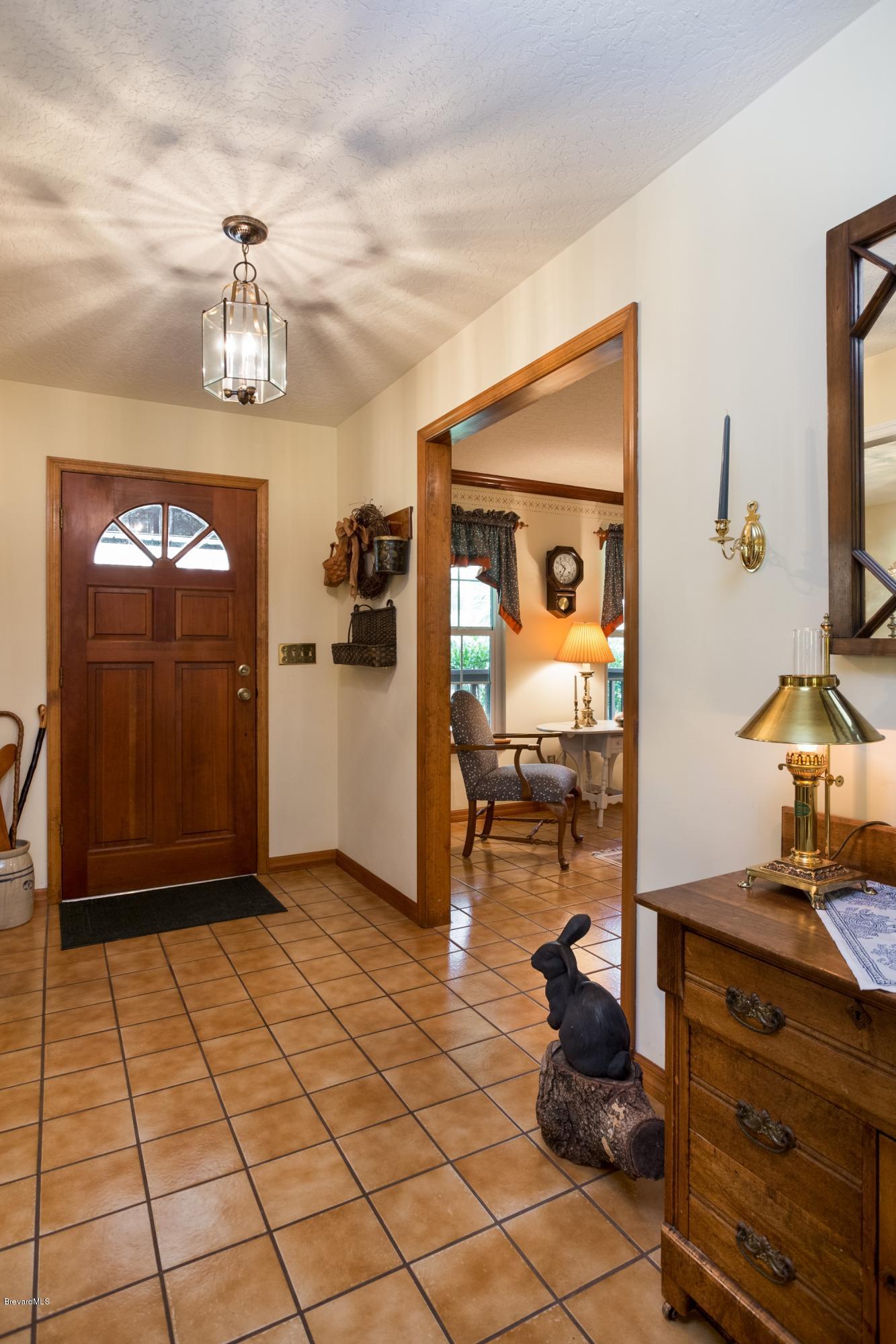 1687 Henley Road Northwest Palm Bay, FL 32907 - Photo 5 of 29 05-1687 Henley Rd NW