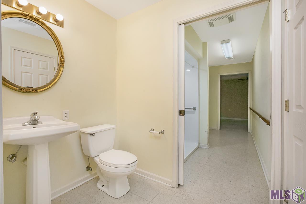 1422 Stoneleigh Drive Baton Rouge, LA 70808 - Photo 24 of 32