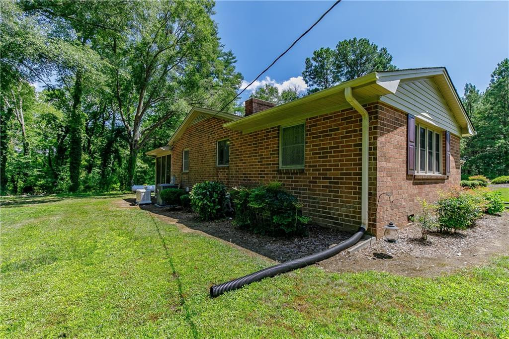 6343 Union Ridge Road Burlington, NC 27217 - Photo 24 of 26 Gallery Image 24