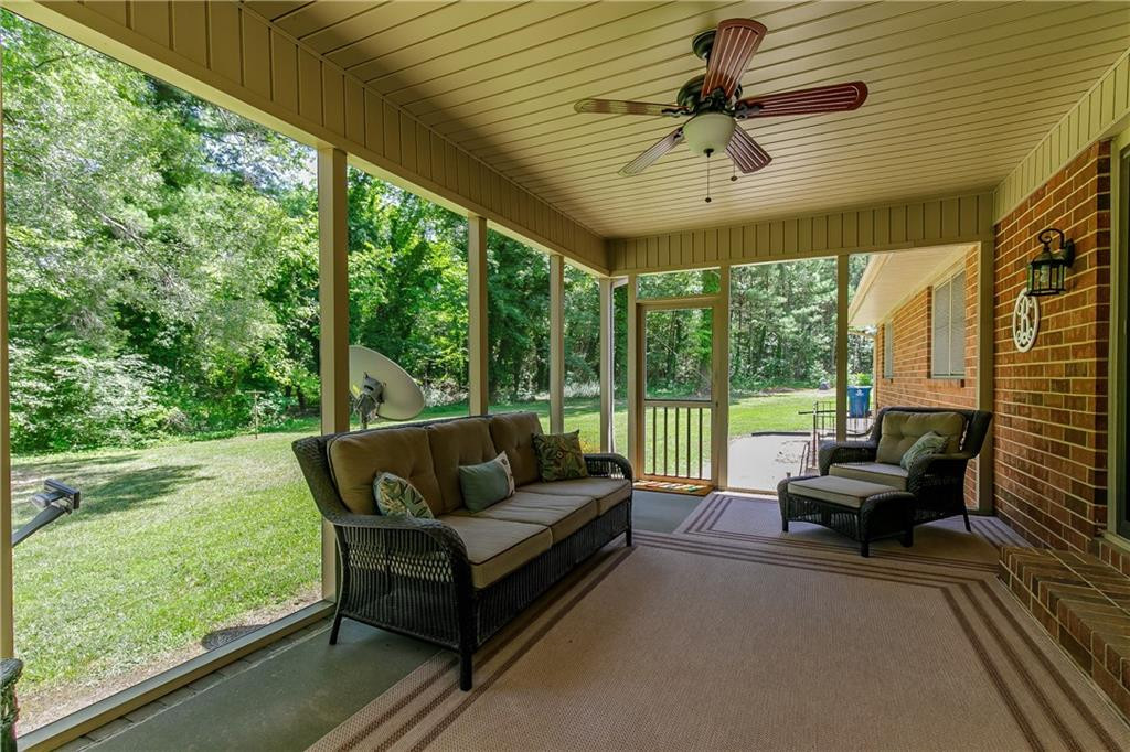 6343 Union Ridge Road Burlington, NC 27217 - Photo 10 of 26 Gallery Image 10