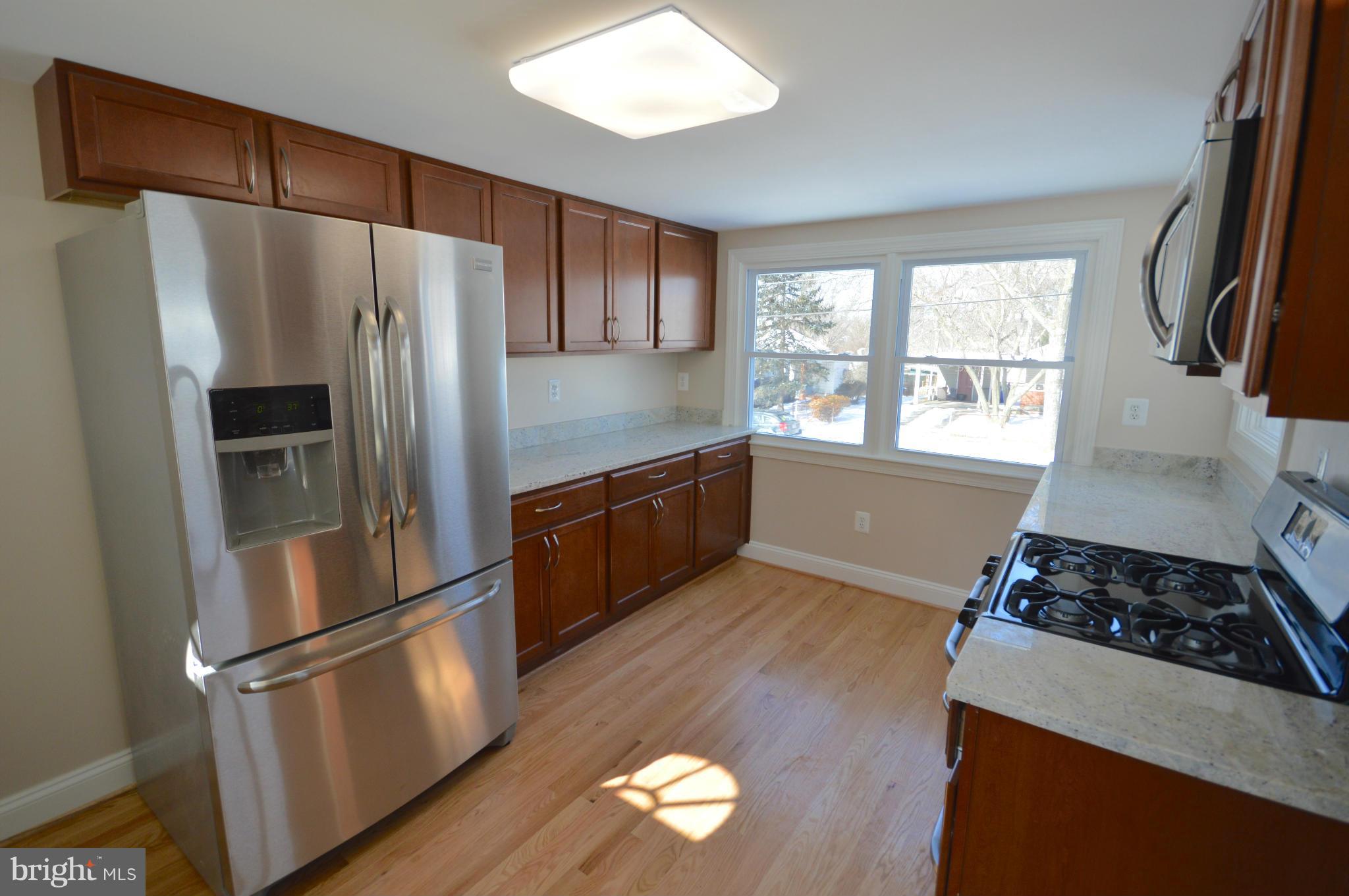 12309 Centerhill Street Silver Spring, MD 20902 - Photo 6 of 21 Kitchen