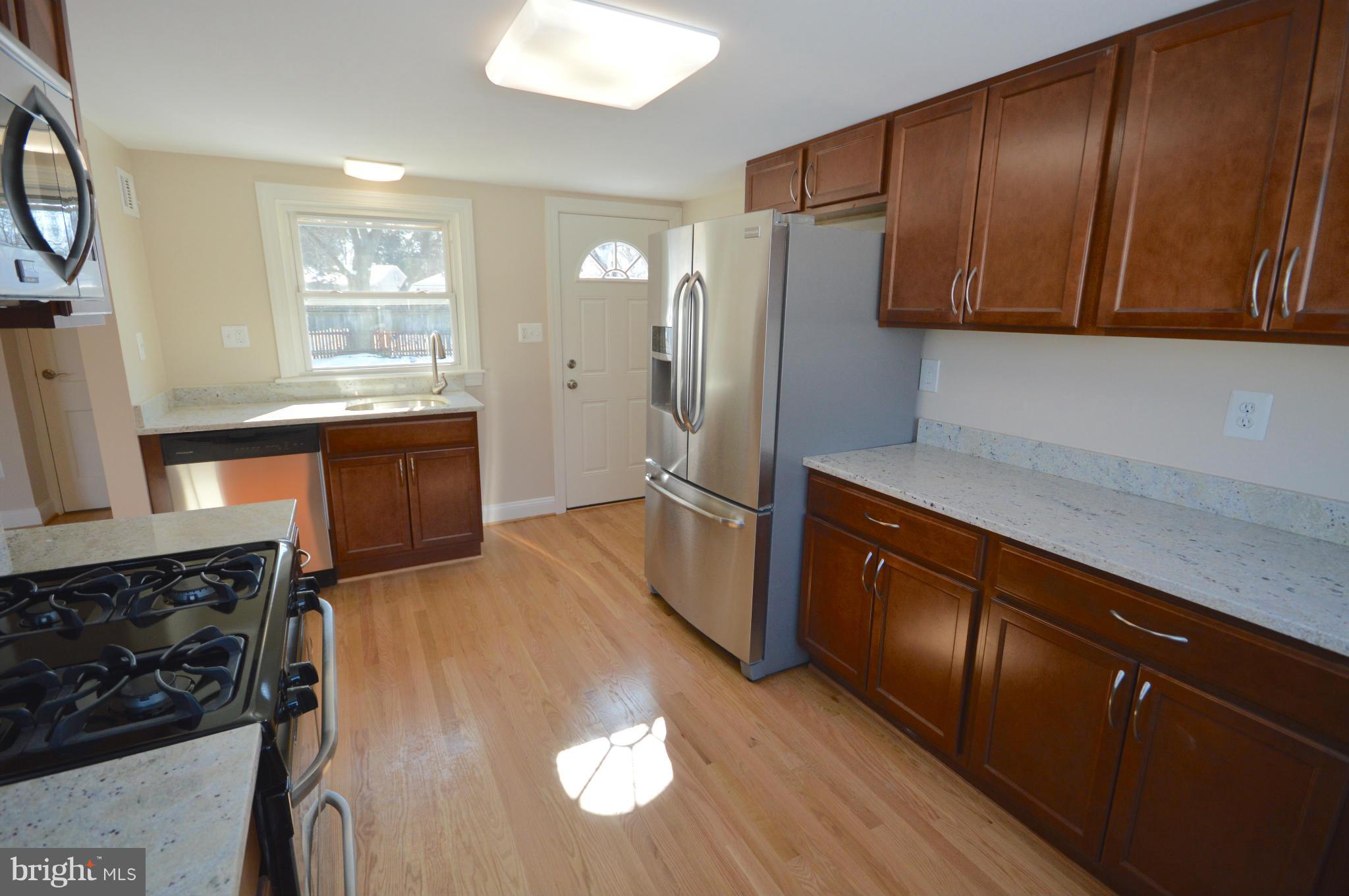 12309 Centerhill Street Silver Spring, MD 20902 - Photo 7 of 21 Kitchen