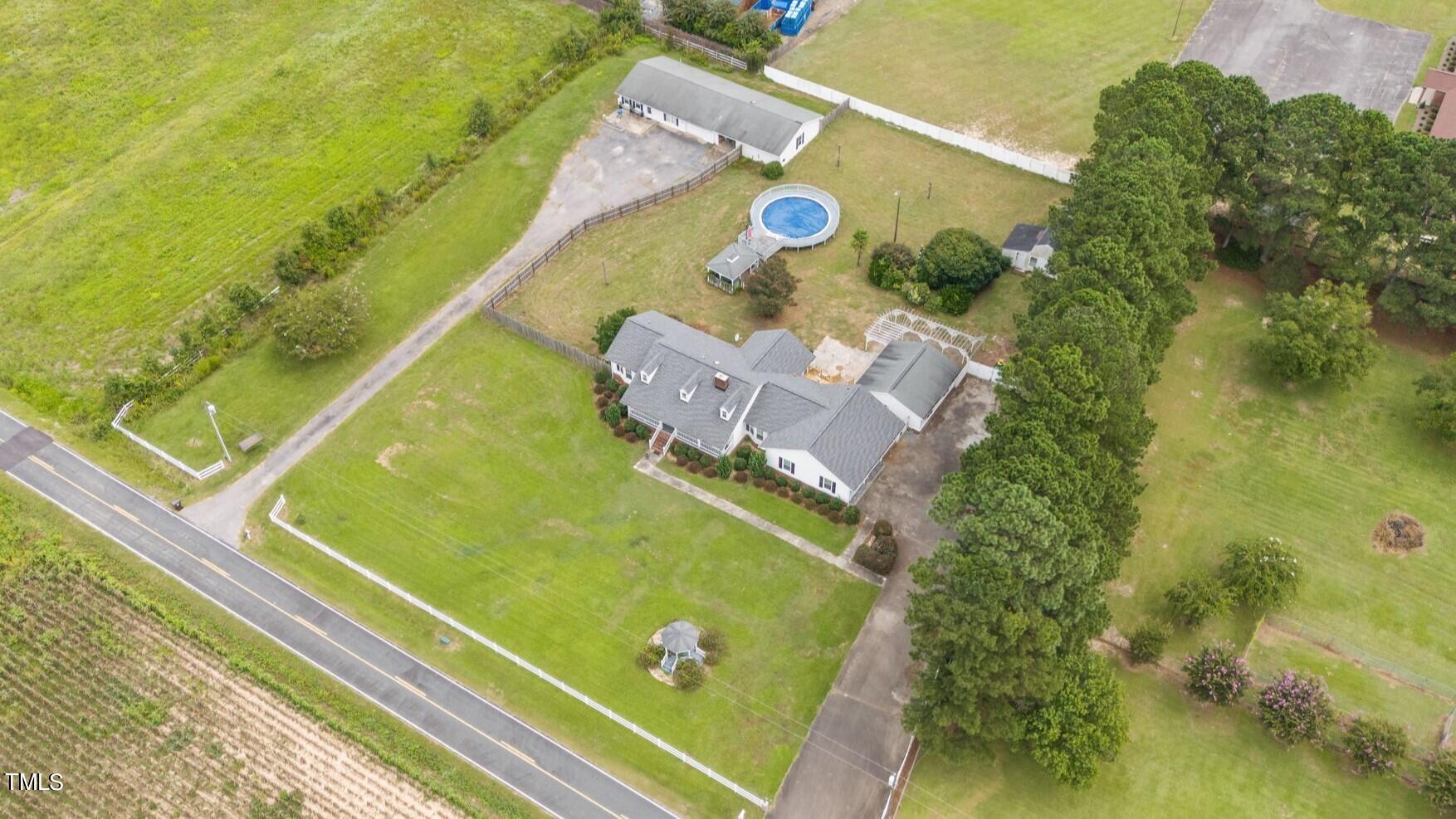 276 Jernigan Road Dunn, NC 28334 - Photo 32 of 54 276 Jernigan Road Dunn_JRKnowles_Photogr
