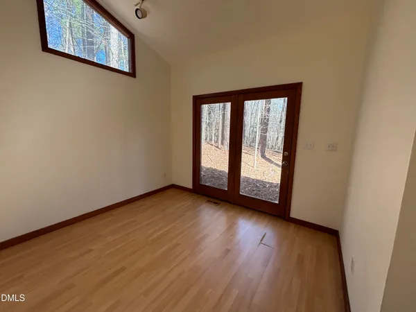 $2,200 | 716 Carl Drive, Chapel Hill, NC 27516