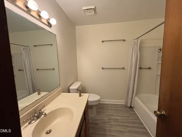 $2,200 | 716 Carl Drive, Chapel Hill, NC 27516