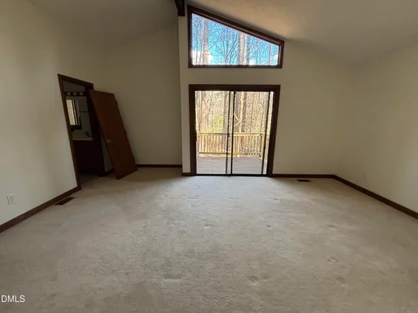 $2,200 | 716 Carl Drive, Chapel Hill, NC 27516