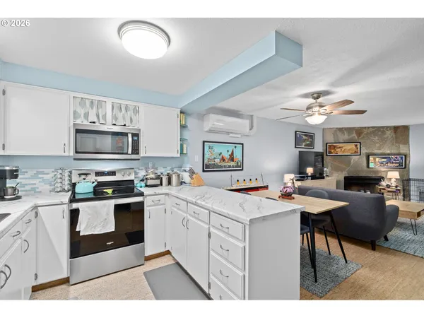 $279,900 | 24066 Northeast Treehill Drive, Wood Village, OR 97060