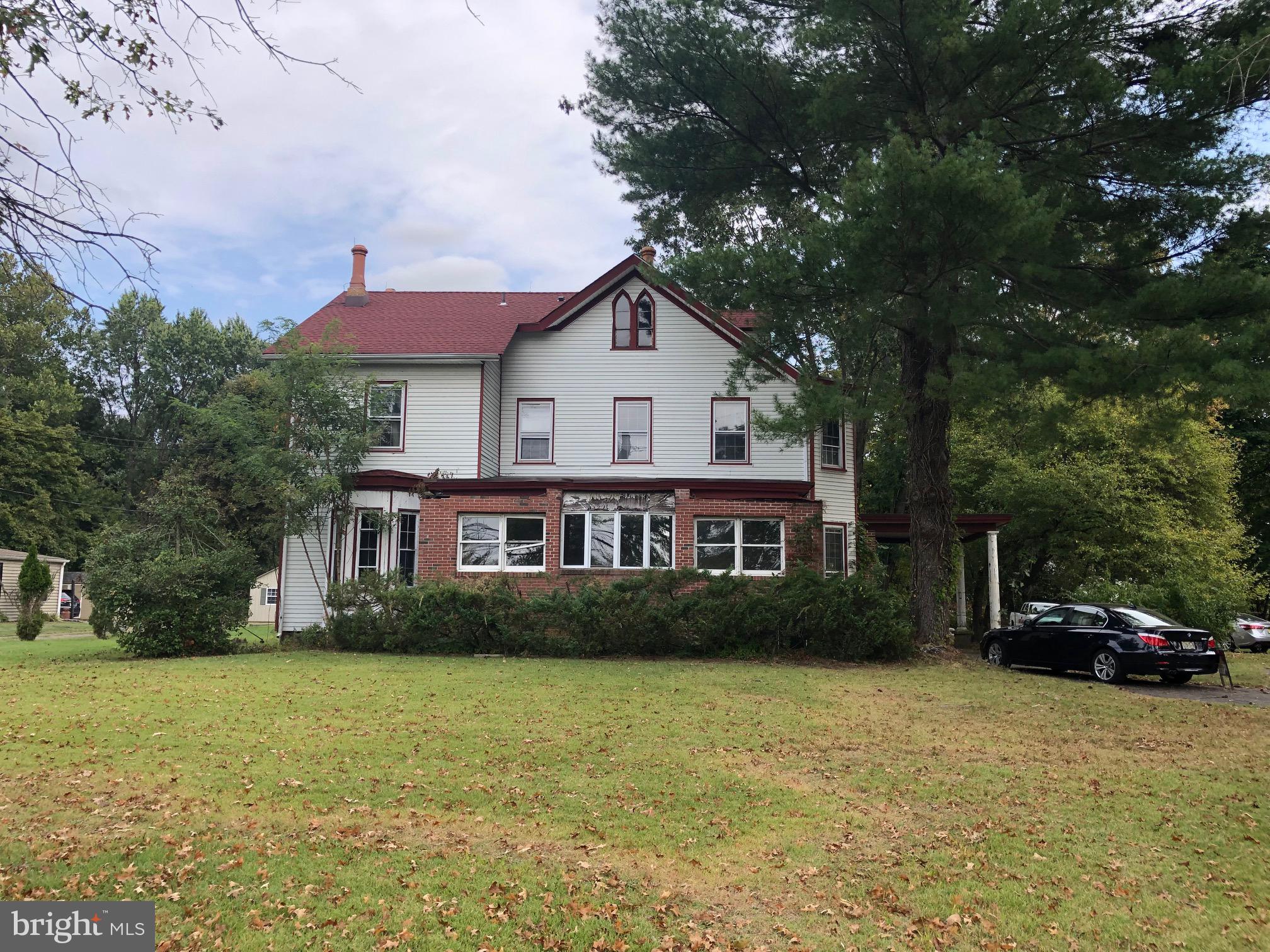 842 River Road Ewing, NJ 08628 - Photo 5 of 12