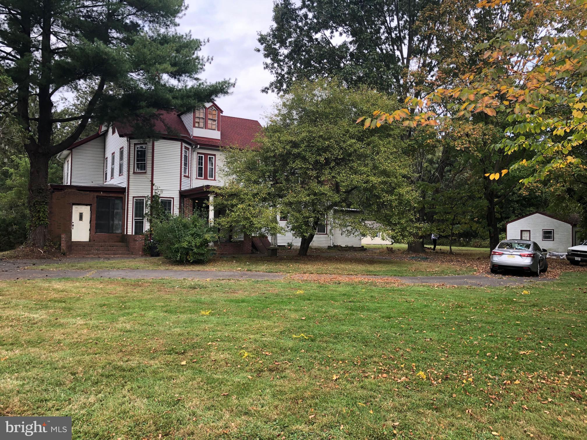842 River Road Ewing, NJ 08628 - Photo 7 of 12