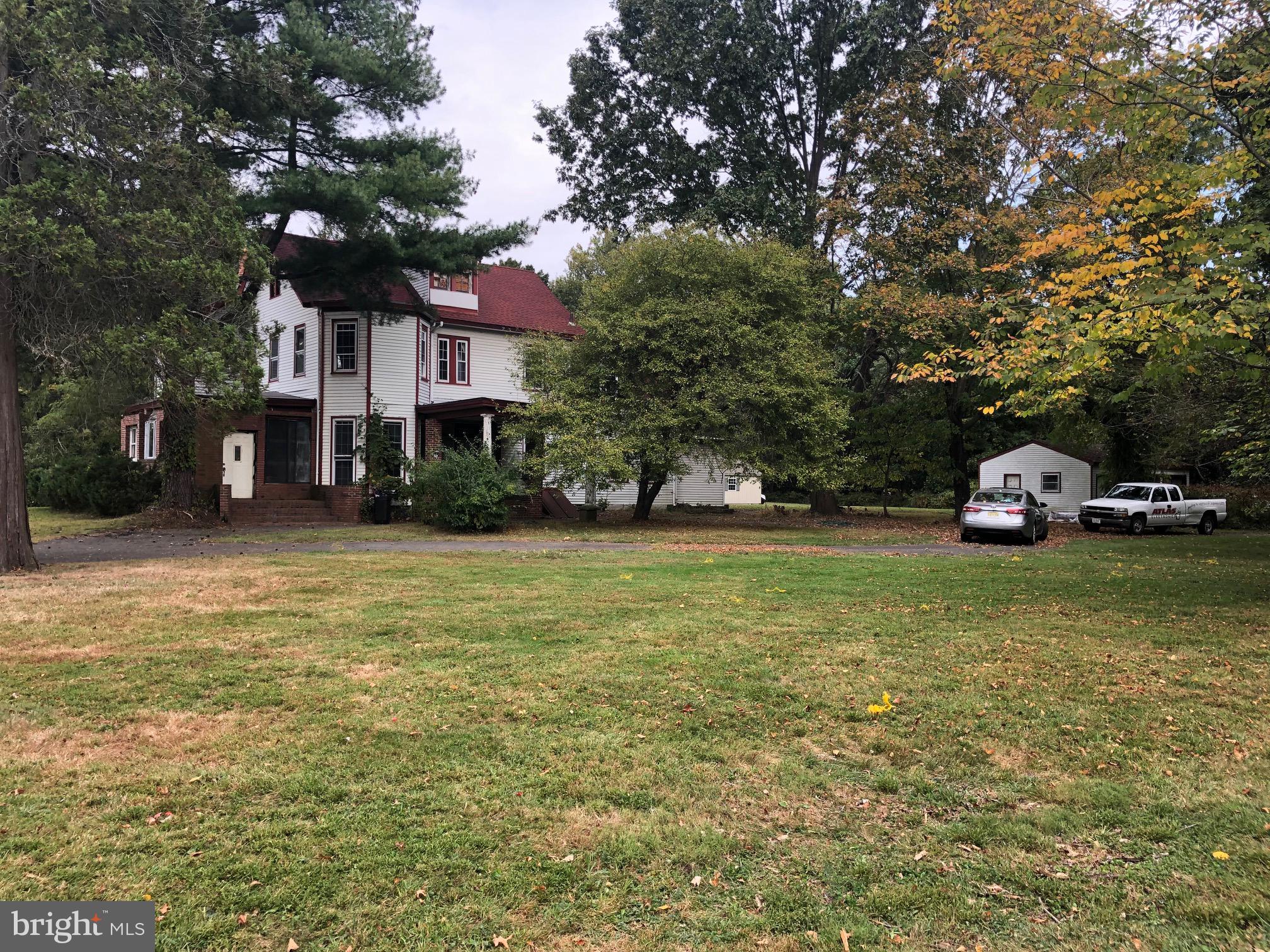 842 River Road Ewing, NJ 08628 - Photo 8 of 12