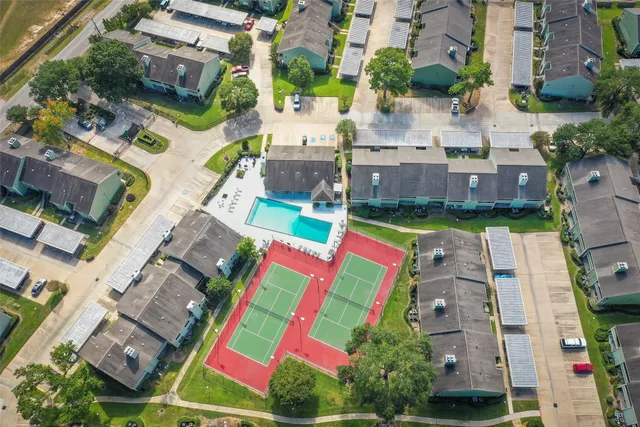 $1,250 | 14777 Wunderlich Drive, Unit 811, Houston, TX 77069