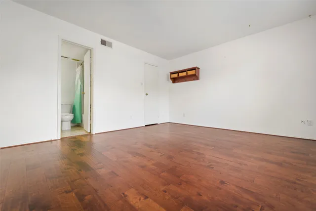 $1,250 | 14777 Wunderlich Drive, Unit 811, Houston, TX 77069