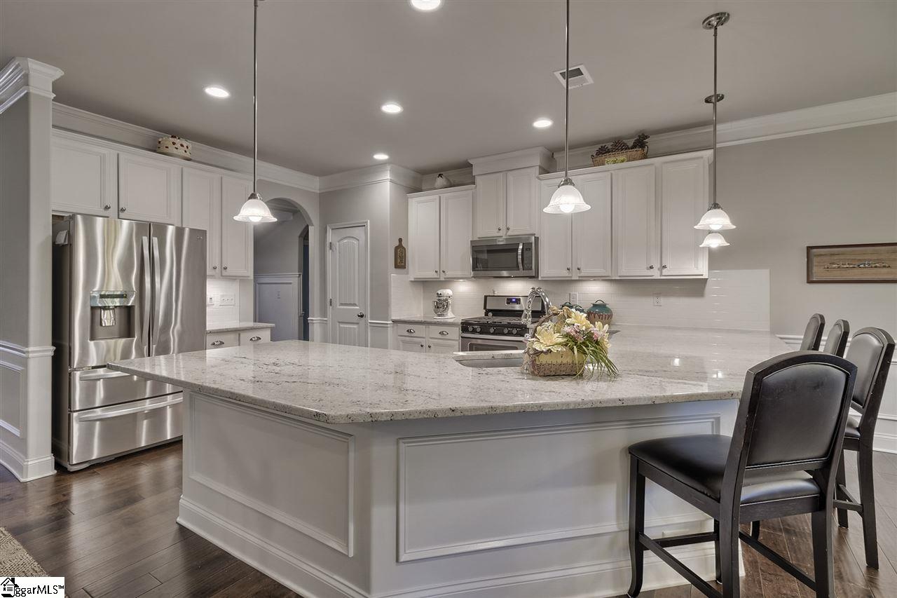 111 Mystic Vineyard Lane Anderson, SC 29621 - Photo 8 of 31 Gallery Image 8