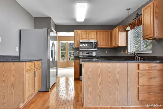 $2,850 | 16939 Hickory Forest Lane, Wildwood, MO 63011