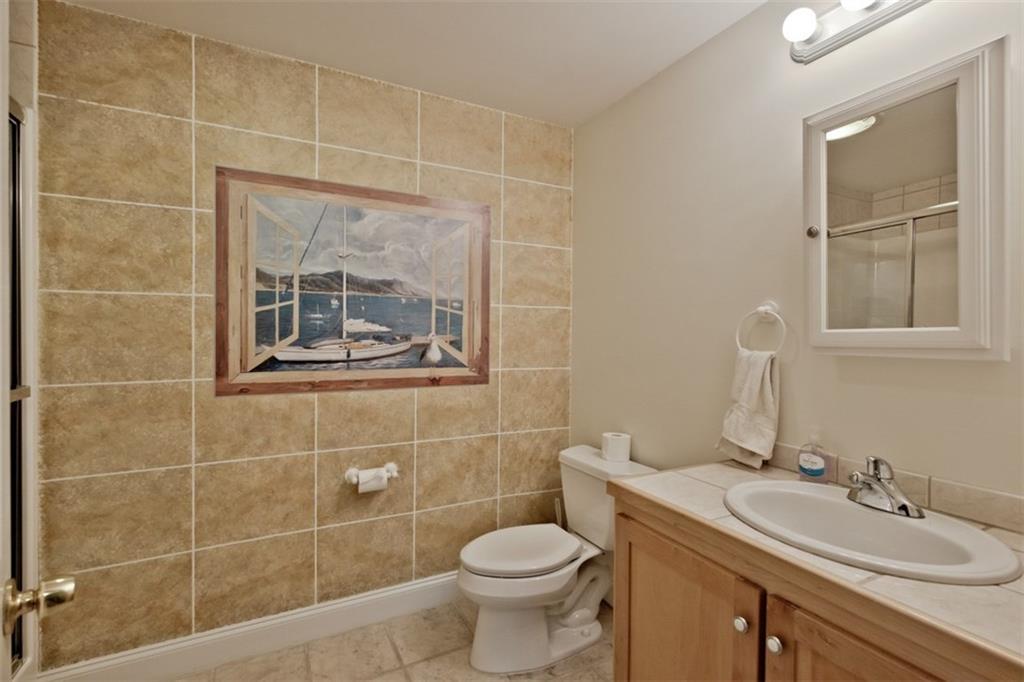 284 Foreside Road Cumberland, ME 04110 - Photo 30 of 35 Lower Level Full Bathroom