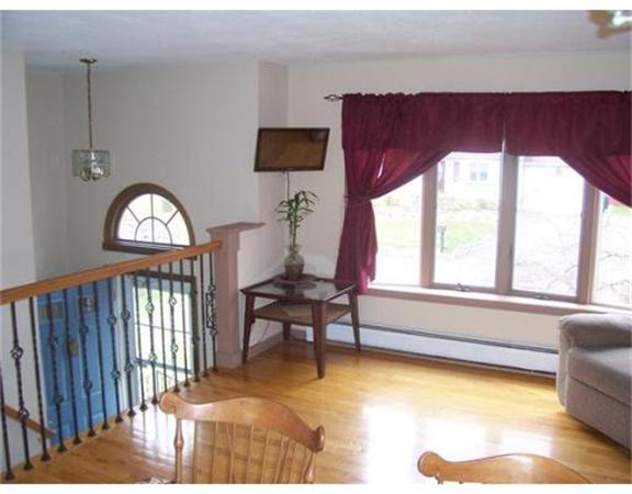 179 Senator Street Springfield, MA 01129 - Photo 3 of 21