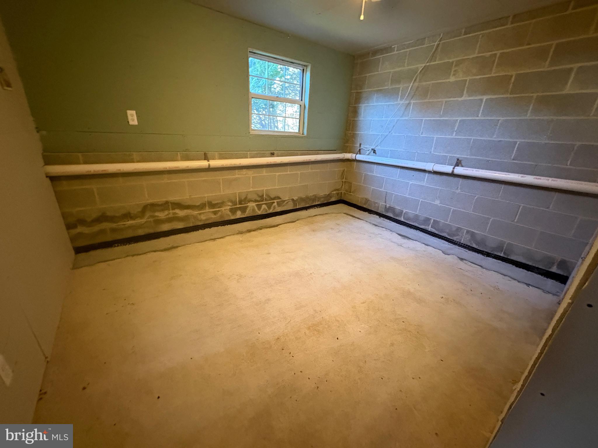 117 Midland Road Glen Burnie, MD 21060 - Photo 39 of 44