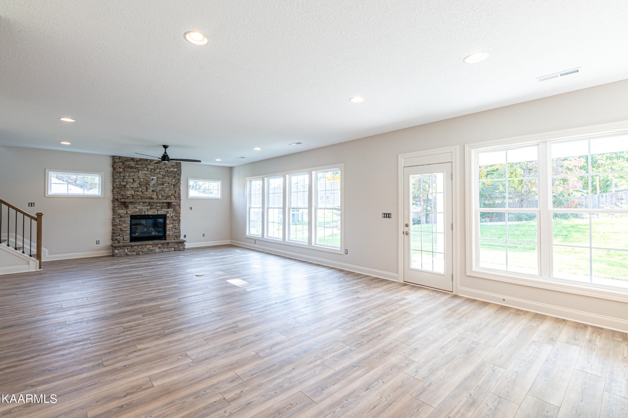 1506 Ridge Climber Road Knoxville, TN 37922 - Photo 3 of 8 Gallery Image 3