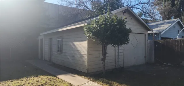$299,000 | 977 Sarah, Chico, CA 95926
