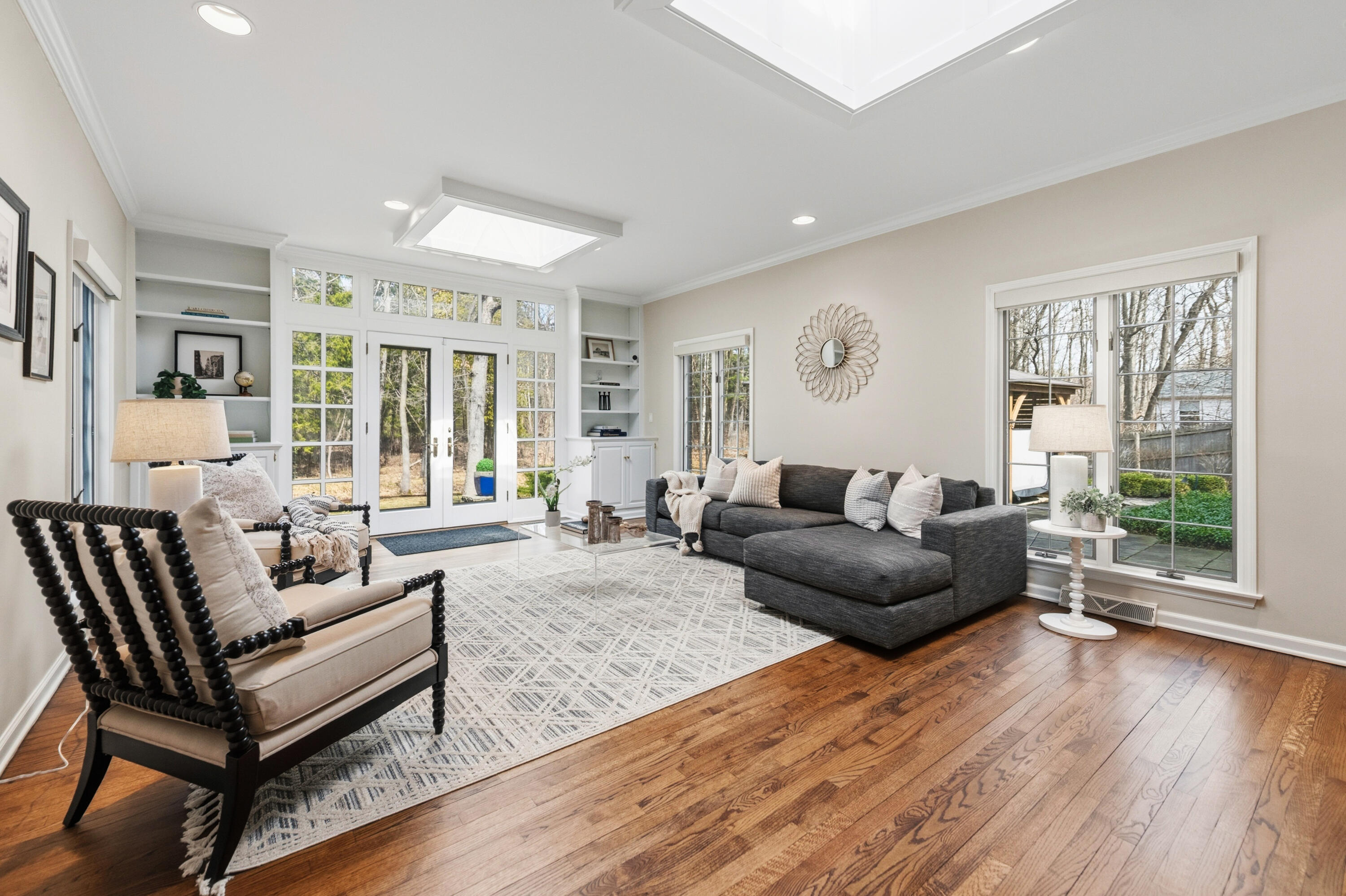 1260 East Dean Road Fox Point, WI 53217 - Photo 15 of 88 Family Room