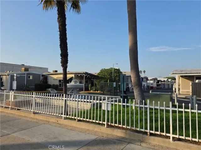 $145,000 | 437 West Sp 3a Carson Street, Long Beach, CA 90807