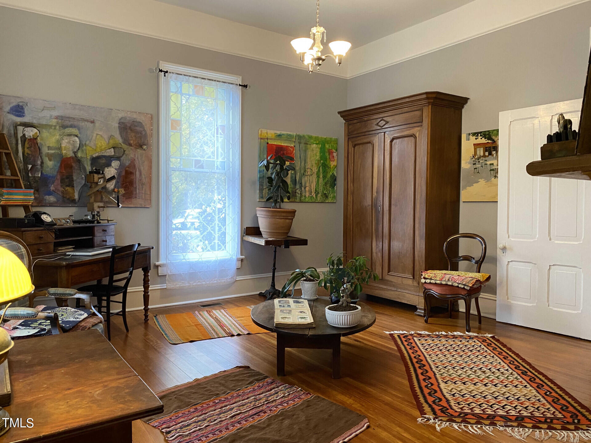 319 Polk Street Raleigh, NC 27604 - Photo 13 of 24 319PolkStreet_36863_13