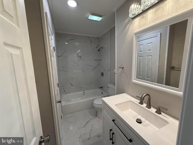 1964 East Oak Road, Unit G2 Vineland, NJ 08361 - Photo 13 of 28 a bathroom with a sink toilet and shower