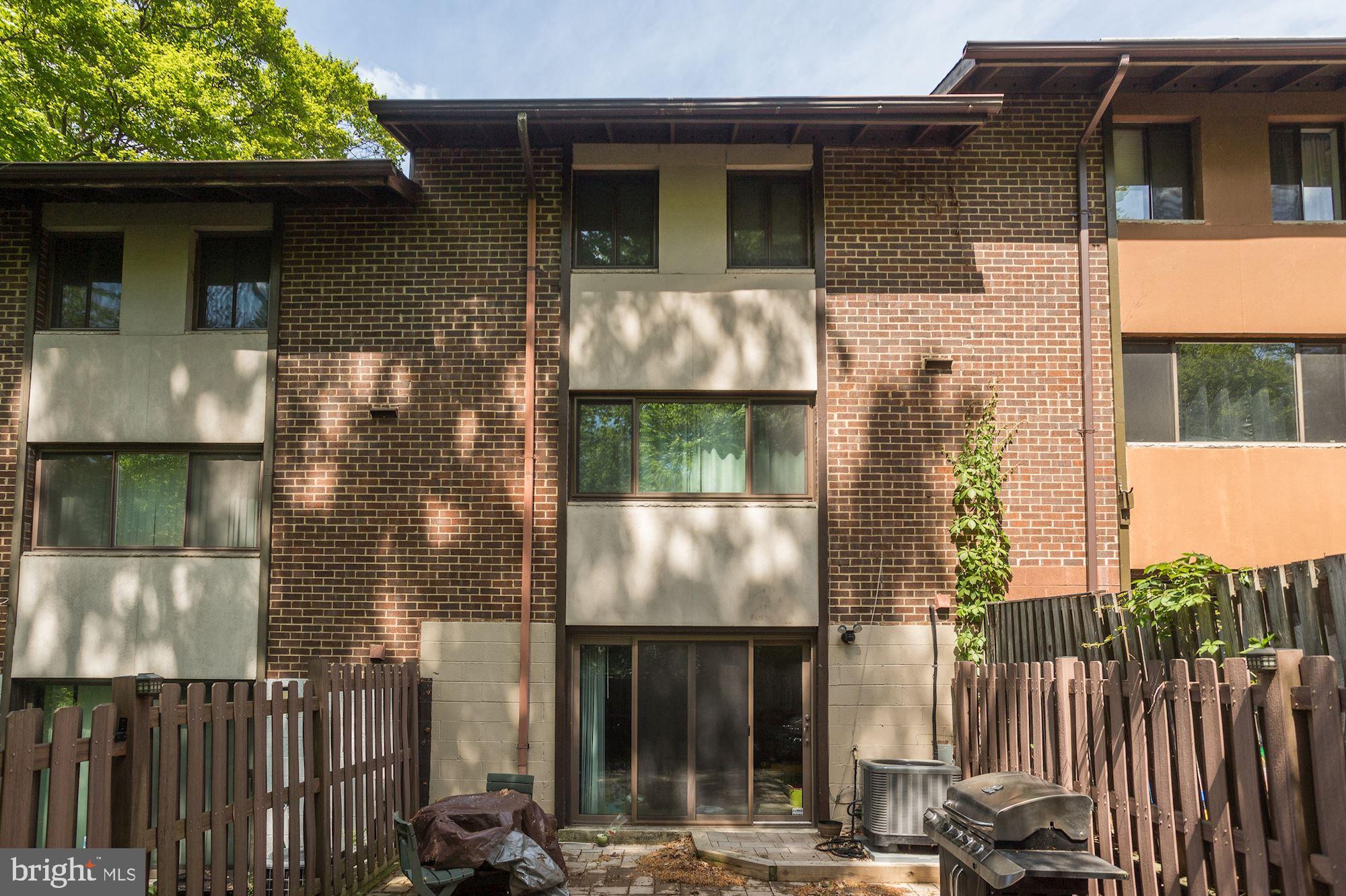 8919 Footed Ridge Columbia, MD 21045 - Photo 23 of 31 Rear Exterior