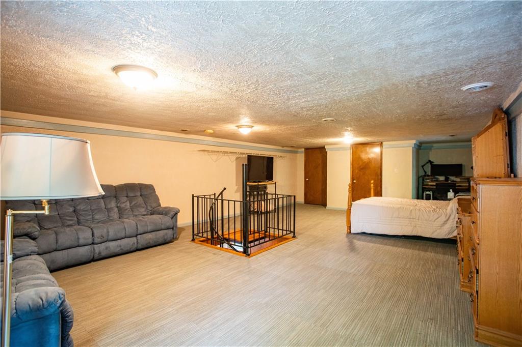 385 Wallace Run Road Beaver Falls, PA 15010 - Photo 21 of 35 Gallery Image 21