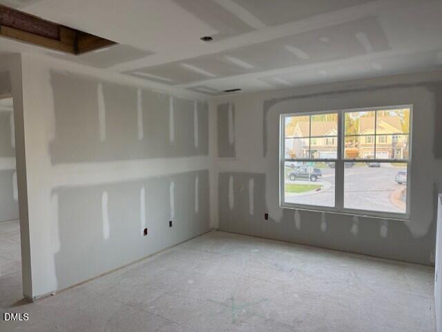 2023 Seneca Road Raleigh, NC 27604 - Photo 19 of 40 an empty room with a window