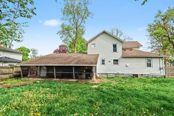 $225,000 | 126 East South Street, Vicksburg, MI 49097