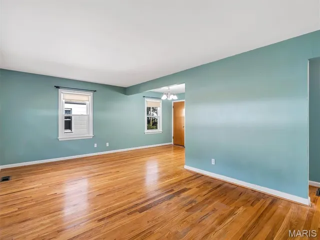 $179,000 | 10222 St Dennis Lane, St. Ann, MO 63074