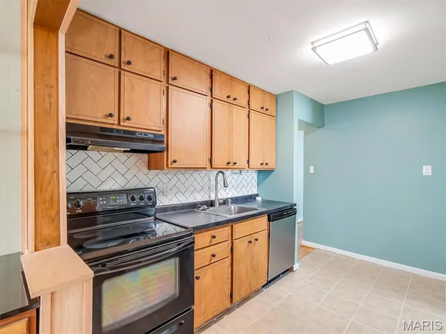 $179,000 | 10222 St Dennis Lane, St. Ann, MO 63074