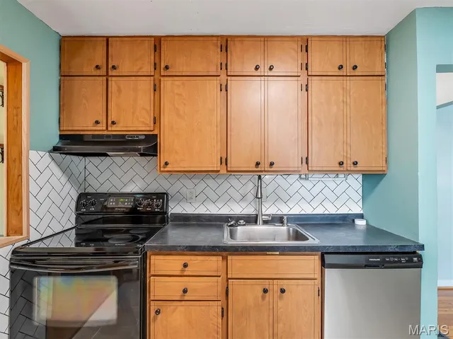 $179,000 | 10222 St Dennis Lane, St. Ann, MO 63074