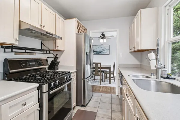 $998,000 | 347 Manor Drive, Pacifica, CA 94044