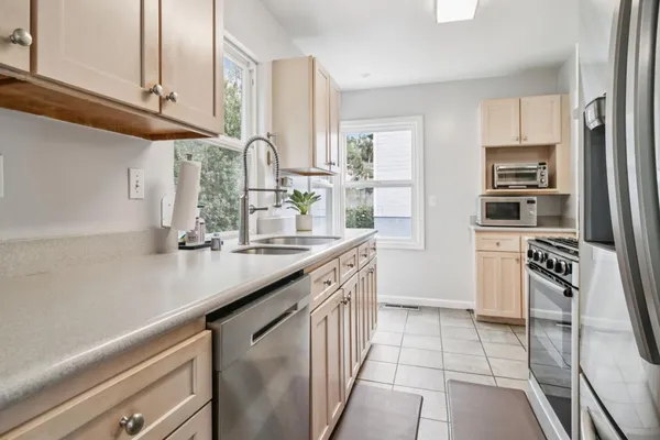 $998,000 | 347 Manor Drive, Pacifica, CA 94044