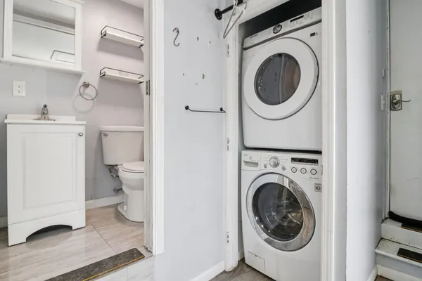 $998,000 | 347 Manor Drive, Pacifica, CA 94044