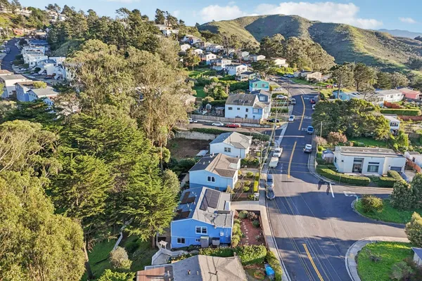 $998,000 | 347 Manor Drive, Pacifica, CA 94044