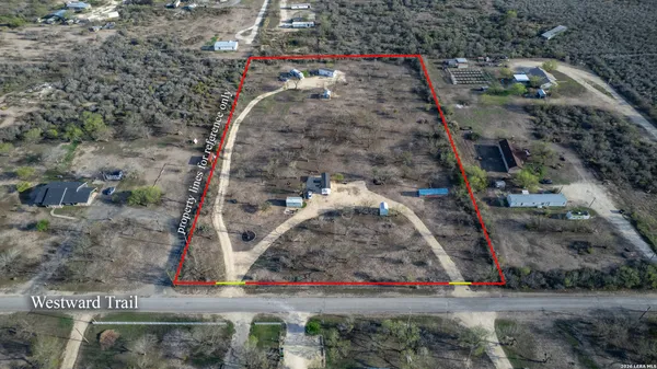 $250,000 | 1509 Westward Trail, Uvalde, TX 78801