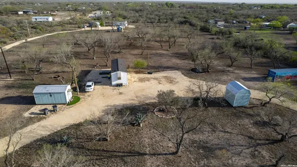 $250,000 | 1509 Westward Trail, Uvalde, TX 78801
