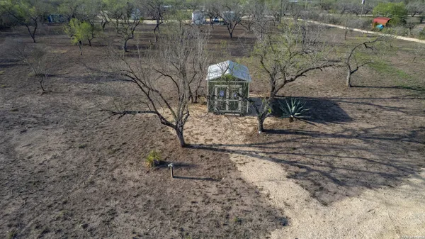 $250,000 | 1509 Westward Trail, Uvalde, TX 78801